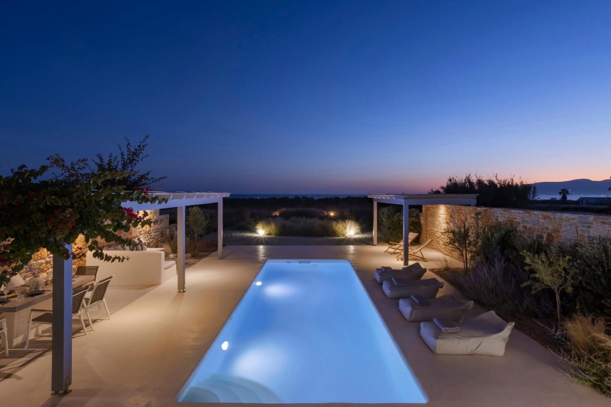 Villa Dione, Private Pool & Seaview By Naxos Dunes Kastrákion Dış mekan fotoğraf
