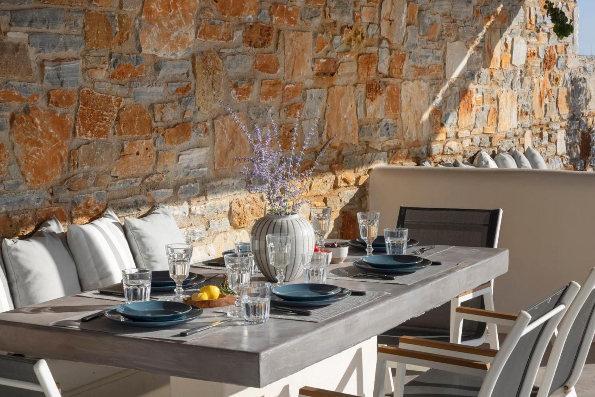 Villa Dione, Private Pool & Seaview By Naxos Dunes Kastrákion Dış mekan fotoğraf
